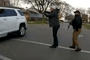 Aufnahmen der Bodycam: Um den Fall gibt es in Chicago große Aufruhr.
