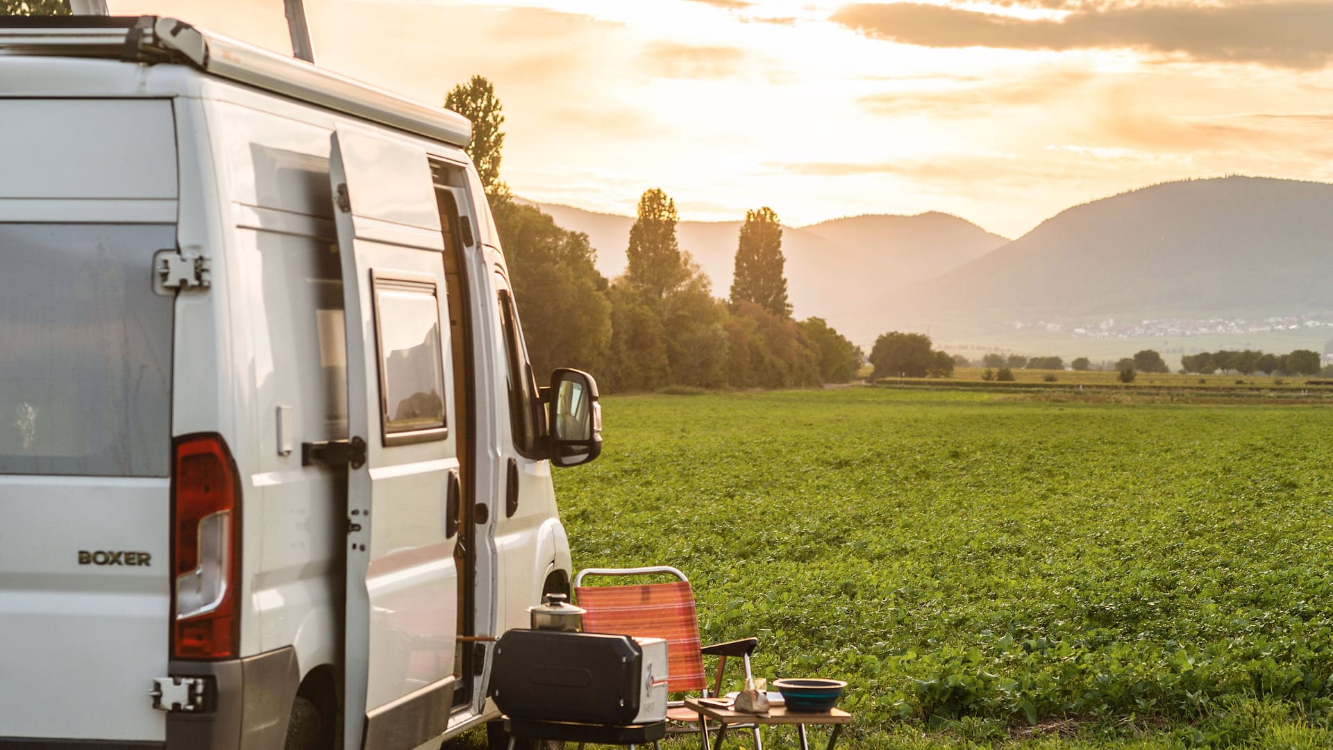 Urlaub mit dem Wohnmobil: Nach der Winterpause empfehlen Experten einen gründlichen Check.