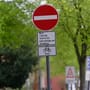 Kampf gegen Elterntaxis: Bisher kaum Schulstraßen in NRW