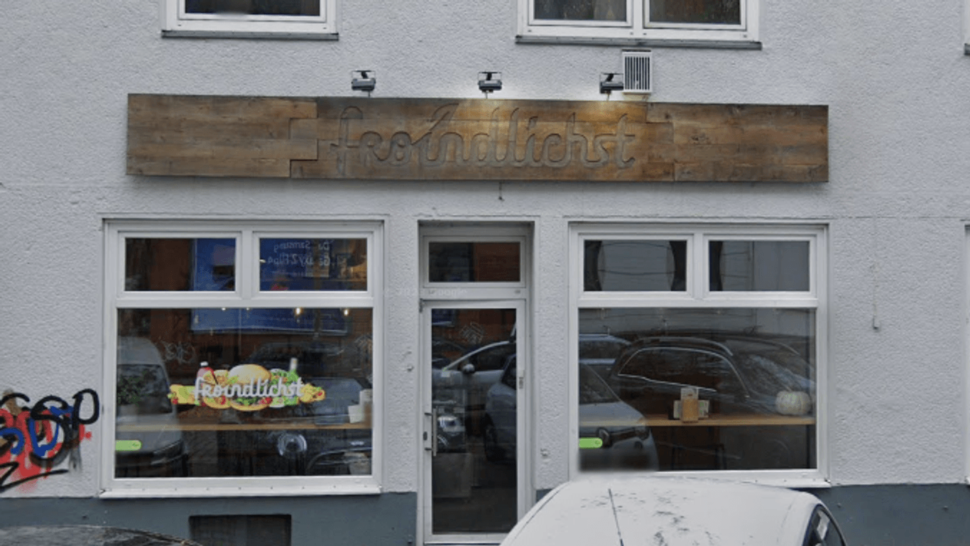 Das "Froindlichst" in Ottensen: Die Inhaber geben beide Hamburger Restaurants Ende Mai aus finanziellen Gründen auf.