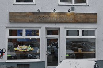 Das "Froindlichst" in Ottensen: Die Inhaber geben beide Hamburger Restaurants Ende Mai aus finanziellen Gründen auf.