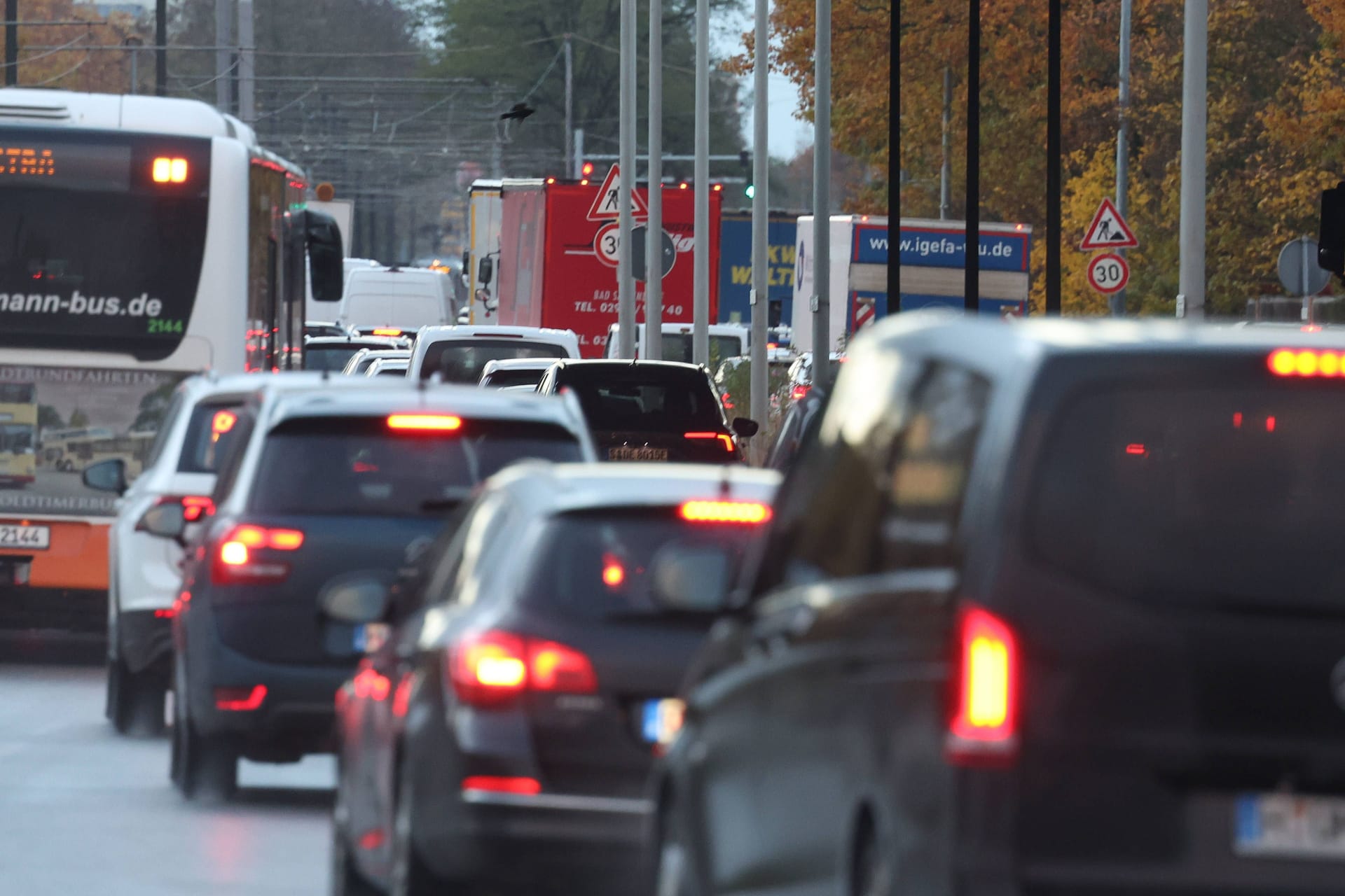 Stau in Hannover: Am Wochenende könnte es auf den Straßen der niedersächsischen Landeshauptstadt eng werden.