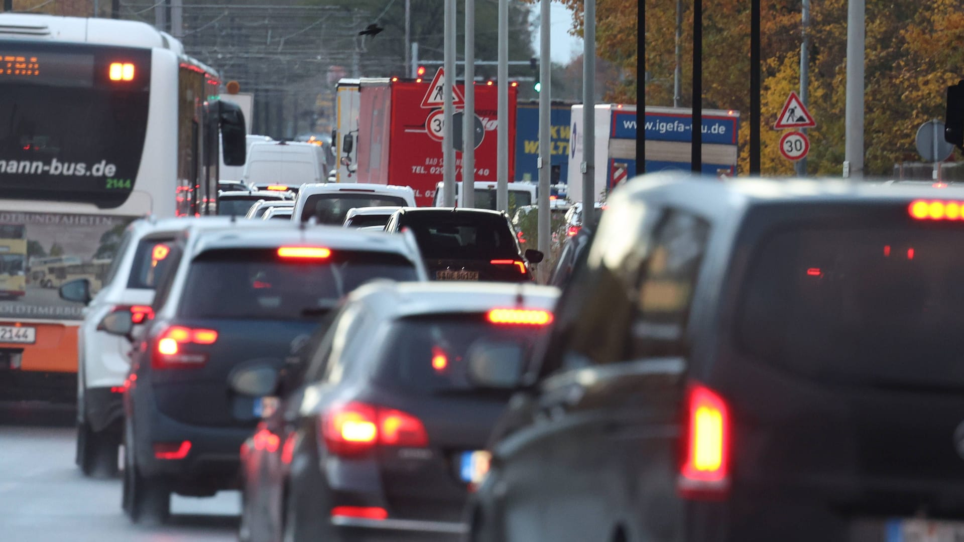 Stau in Hannover: Am Wochenende könnte es auf den Straßen der niedersächsischen Landeshauptstadt eng werden.