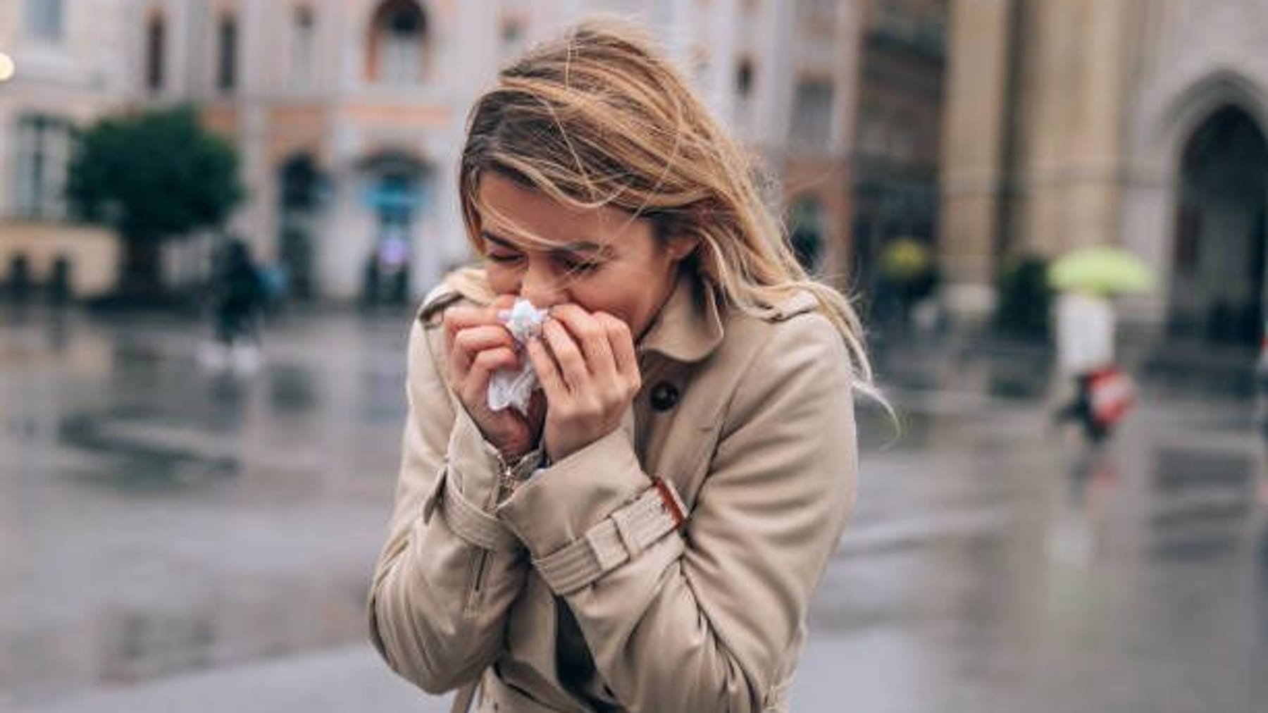 Pollen-Allergie bei Regen: Darum wird Heuschnupfen schlimmer