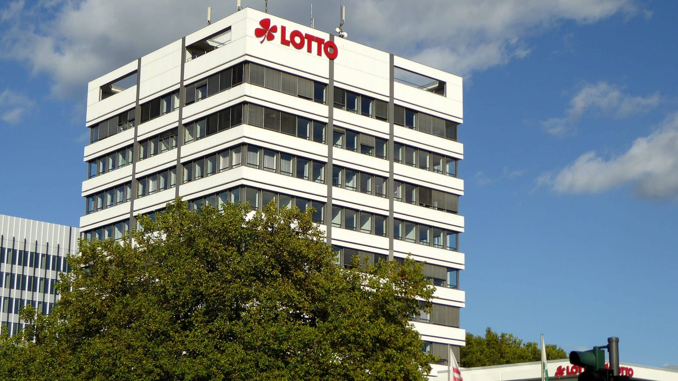 Blick auf die Lotto-Zentrale in Hamburg: Hier soll der Streik am Freitagmorgen beginnen.