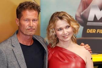 Til Schweiger und Tina Ruland: Die Schauspieler waren auch in der Fortsetzung des Kultfilms "Manta, Manta" zu sehen.