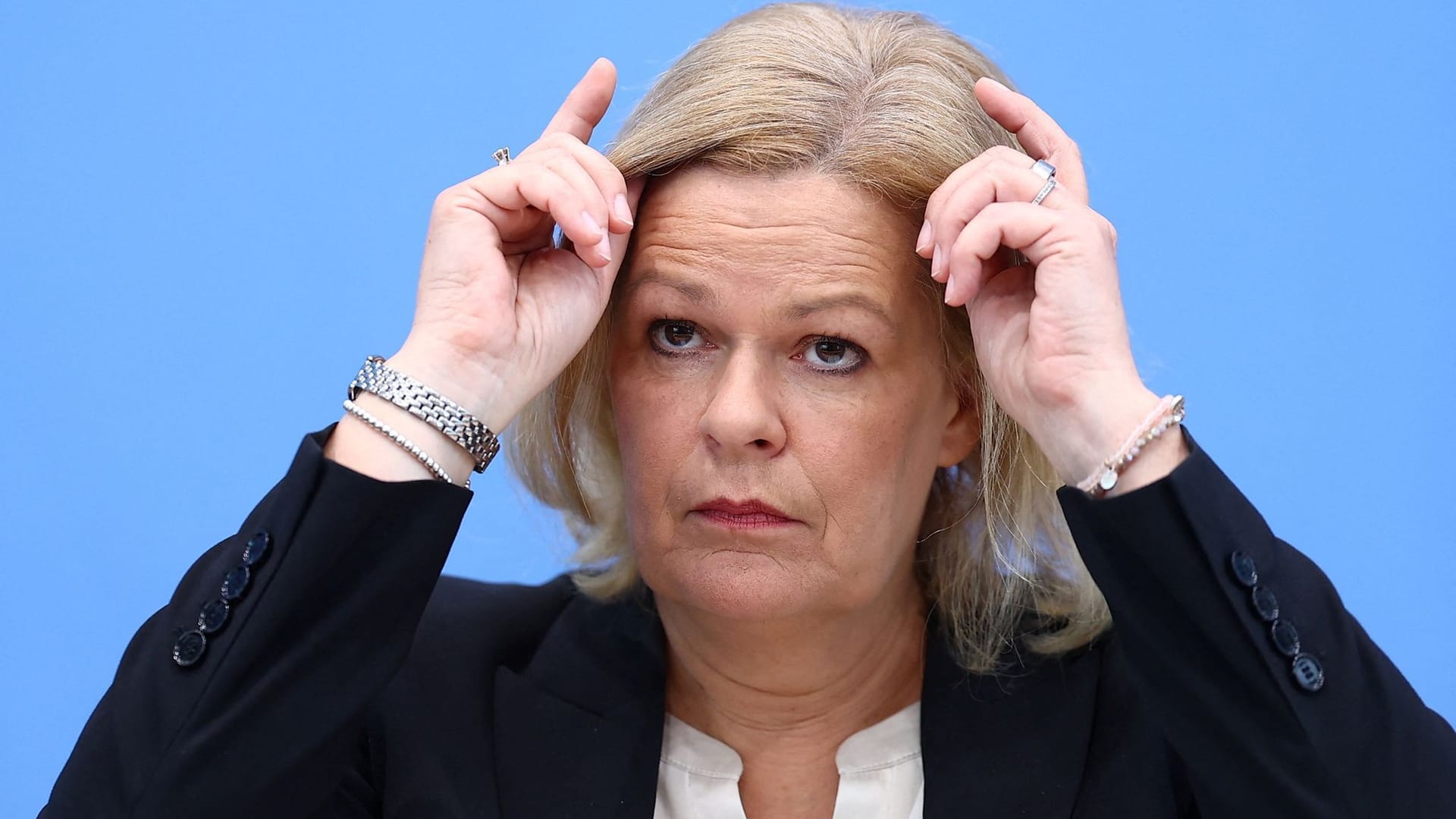 Innenministerin Nancy Faeser auf der Pressekonferenz zur Polizeilichen Kriminalstatistik 2023.