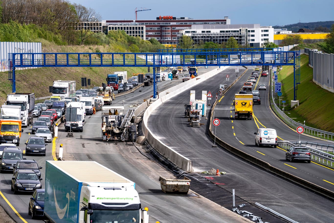 Arbeiten an der A448 (Archivfoto): Die Bochumer Stadtautobahn muss erneuert werden.