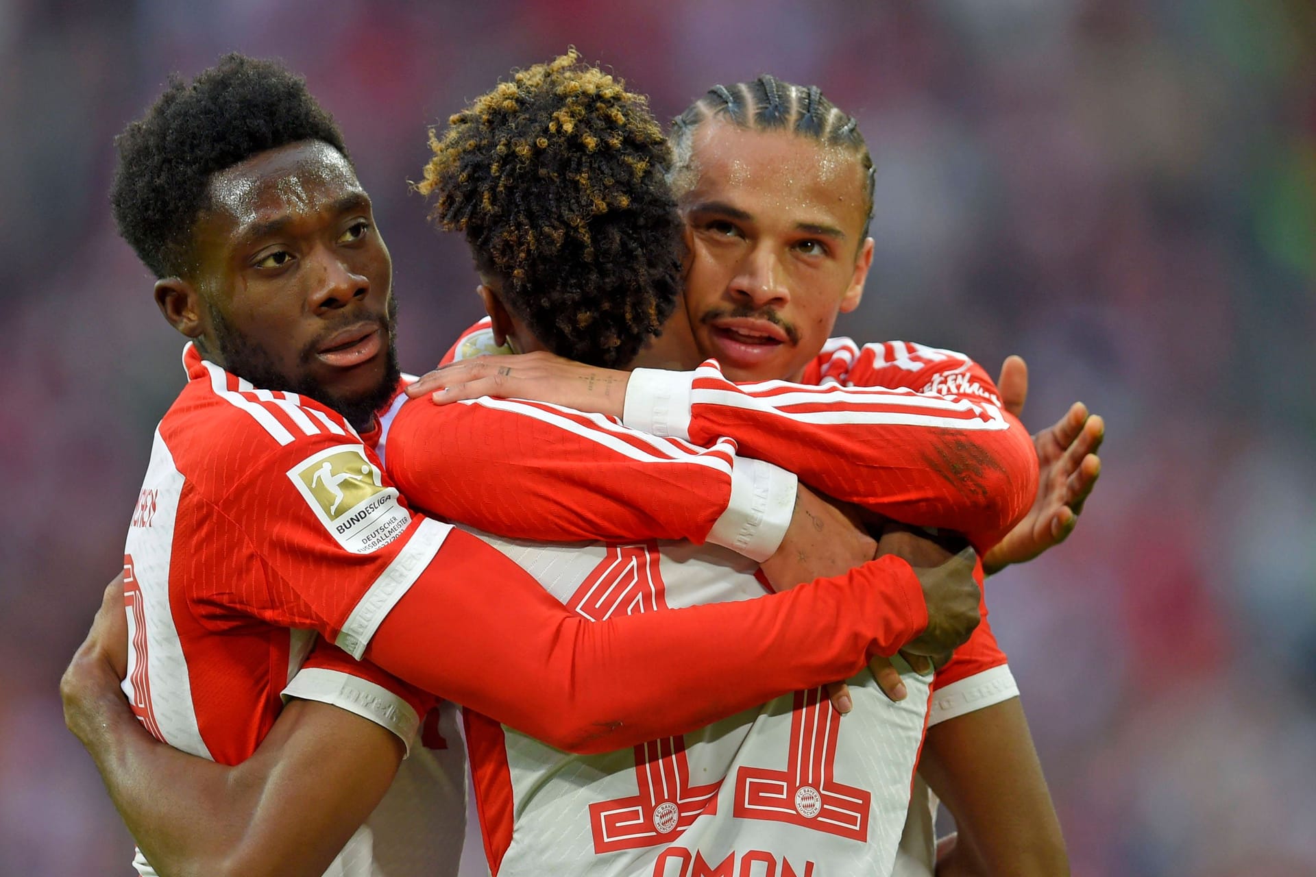 Alphonso Davies, Kingsley Coman und Leroy Sané (v. l. n. r.): Zwei der drei Spieler fallen gegen Heidenheim aus.