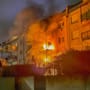 Henstedt-Ulzburg: Feuer auf Balkon von Mehrfamilienhaus – zehn Verletzte