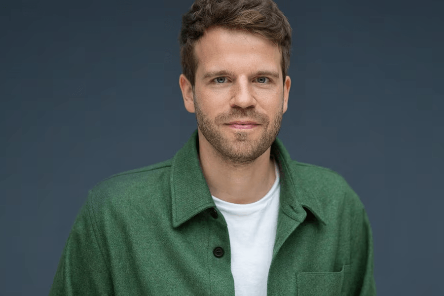 Lucas Stratmann, Autor bei der ARD und dem NDR