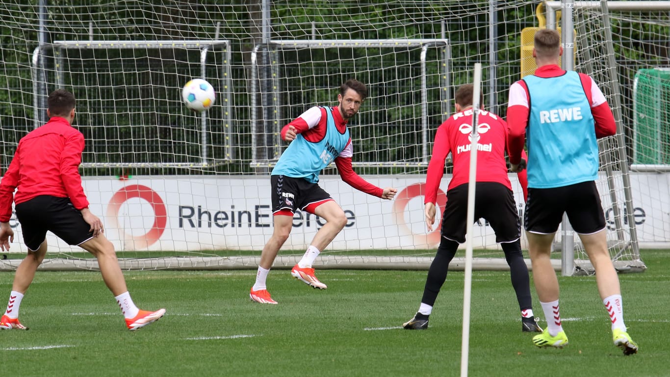 Mark Uth am Dienstag im Training des 1. FC Köln.