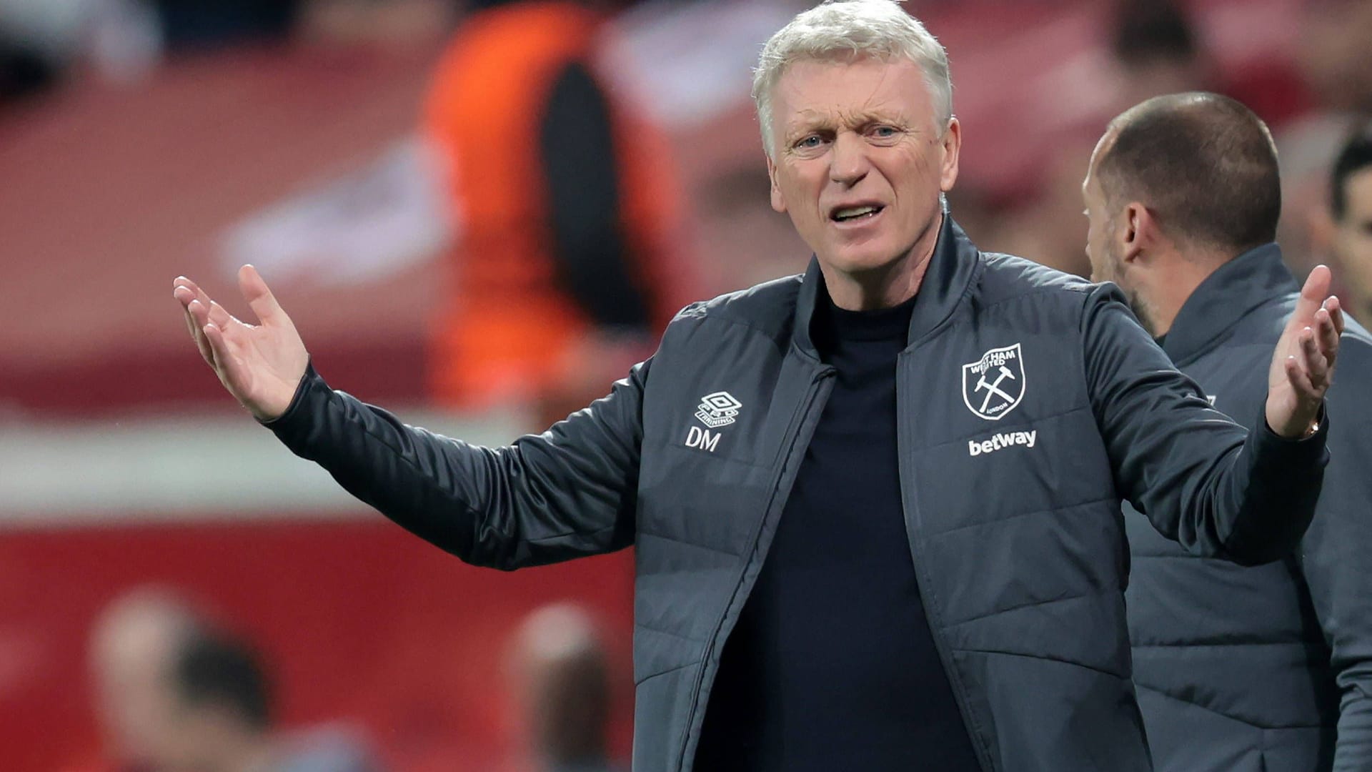 David Moyes: Der Schotte war gar nicht einverstanden mit dem Verhalten der Leverkusener Bank.