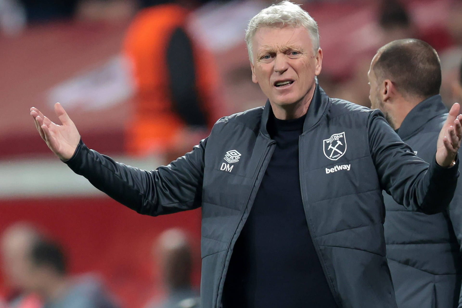 David Moyes: Der Schotte war gar nicht einverstanden mit dem Verhalten der Leverkusener Bank.