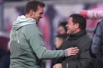 Julian Nagelsmann (links) mit Max Eberl: Kommt der Ex-Bayern-Trainer zurück?