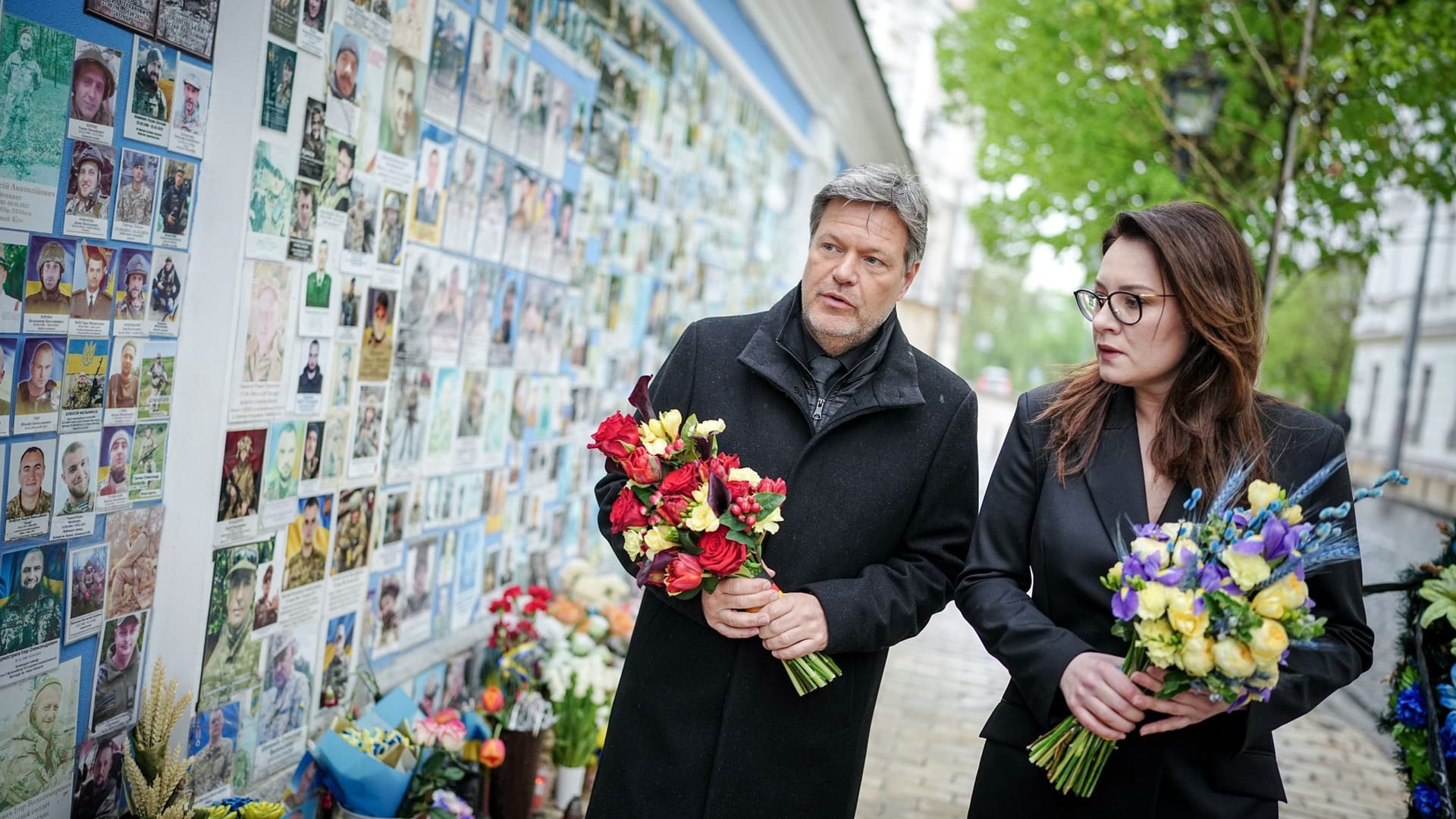 Vizekanzler Habeck besucht Kiew