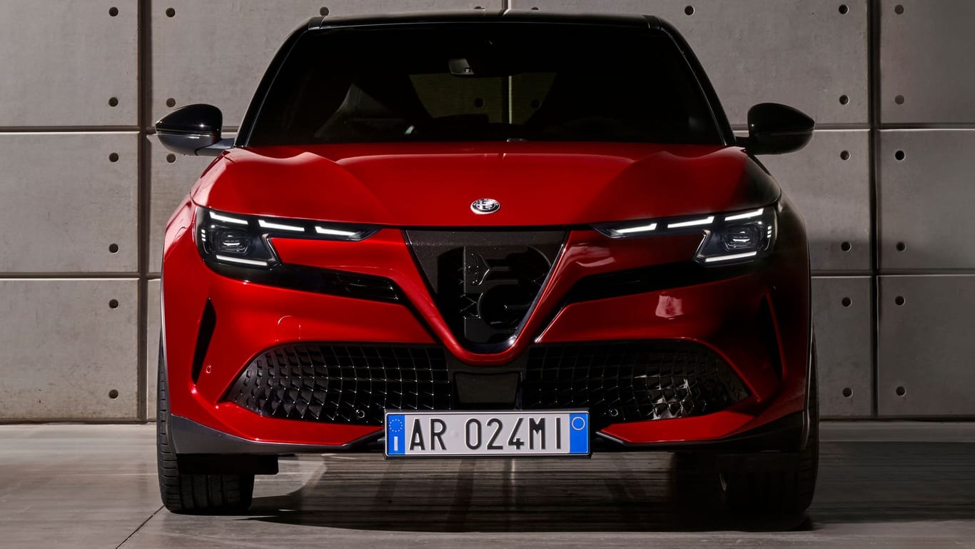 Arrivederci, Milano: Das E-SUV von Alfa Romeo heißt nun Junior.