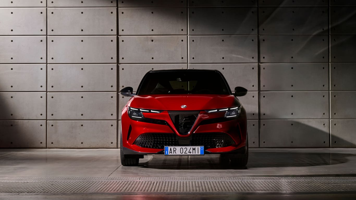 Arrivederci, Milano: Das E-SUV von Alfa Romeo heißt nun Junior.