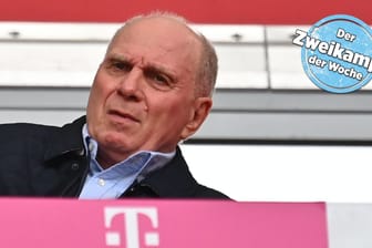 Hängt der Haussegen schief beim FC Bayern? Ehrenpräsident Uli Hoeneß kritisierte Trainer Thomas Tuchel und fing sich einen gewaltigen Konter ein.