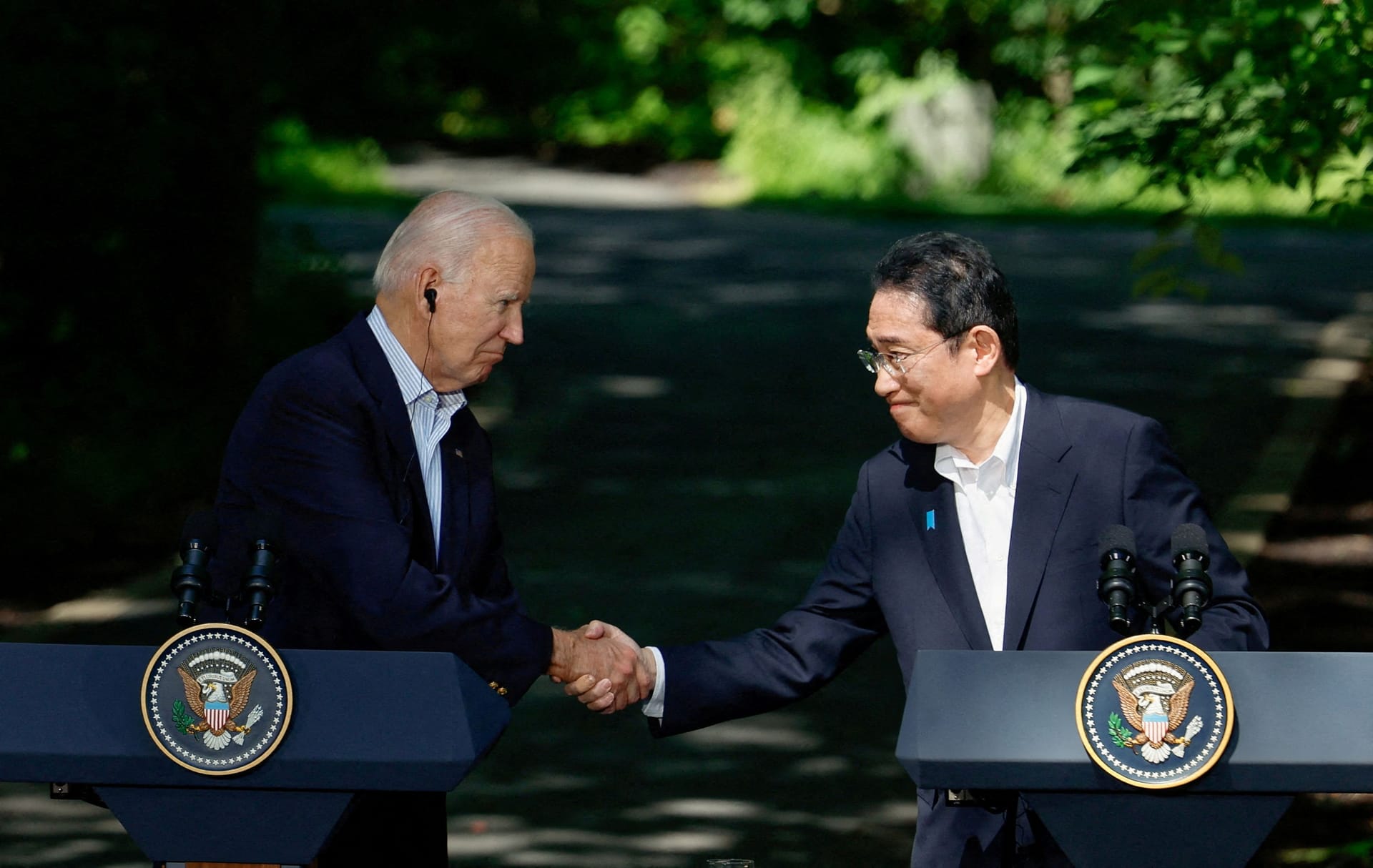 Regelmäßige Treffen: US-Präsident Joe Biden und Japans Premierminister Fumio Kishida in Camp David (Archivbild).