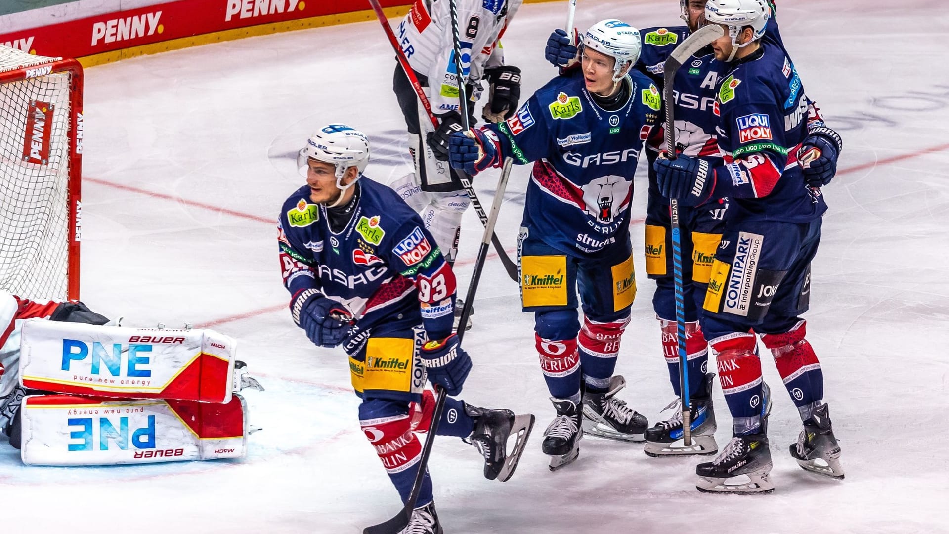 Eisbären Berlin - Pinguins Bremerhaven