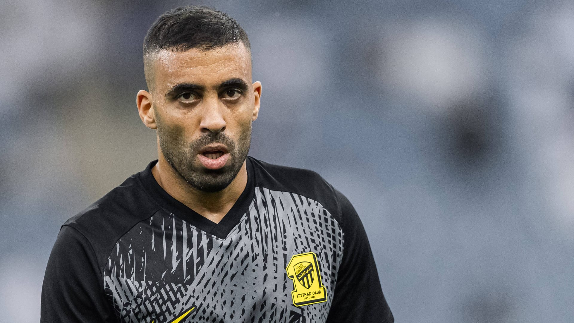 Abderrazak Hamdallah: Der Spieler von Al-Ittihad wurde auf ungewöhnliche Art und Weise von einem Fan konfrontiert.