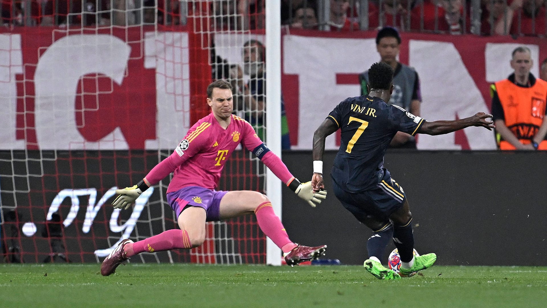 Manuel Neuer: Konnte beim 0:1 nichts mehr retten. Abgesehen von dem Gegentreffer bekam er zunächst nicht viel zu tun. Bei Kroos' Schuss mit einer Hand zur Stelle (51.). Auch gegen Vinicius Júnior blieb er cool und lange genug stehen (79.). Note 3