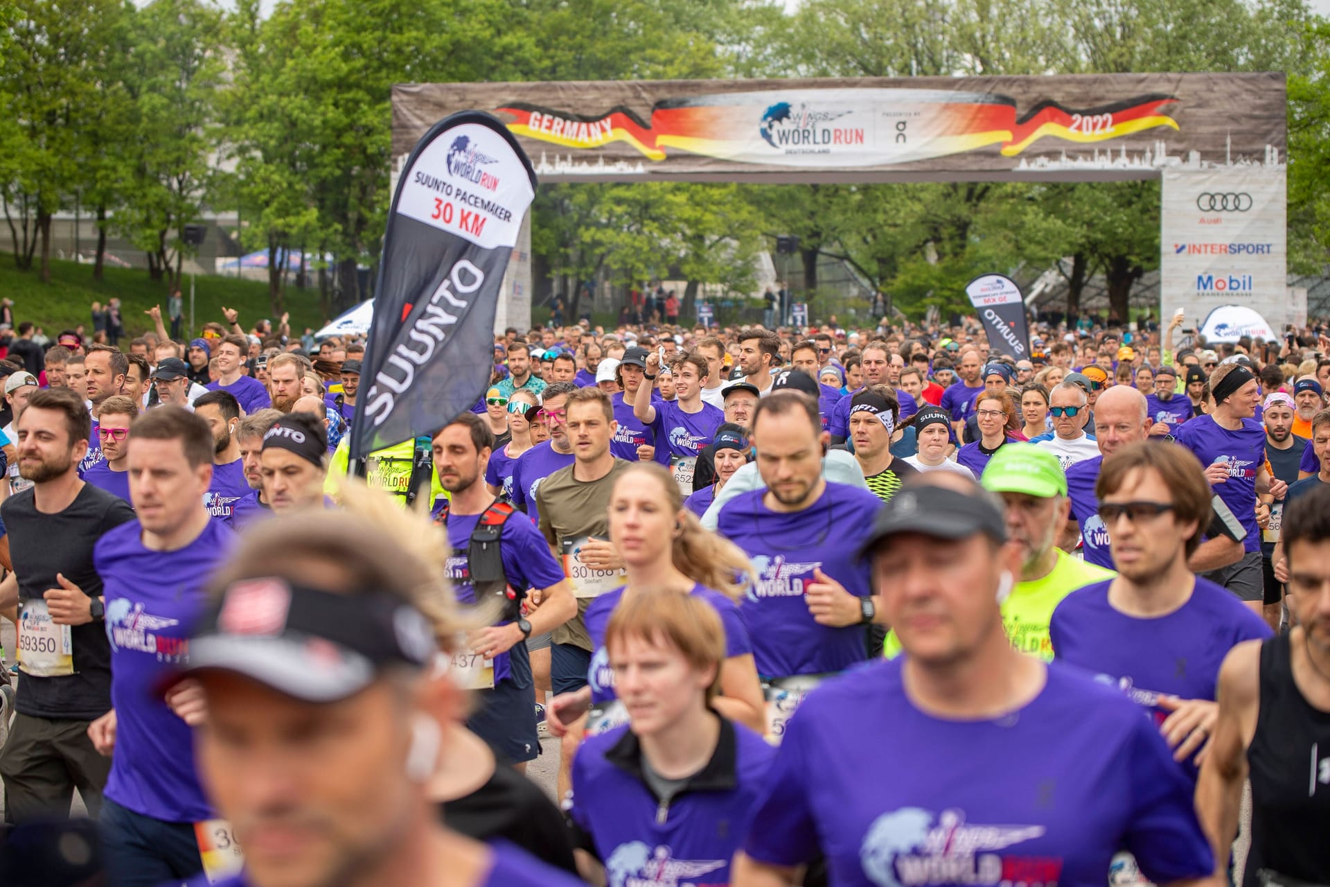 Start beim "Wings for Life World Run" 2022 in München (Archivbild): Der Spendenlauf zählt auch in diesem Jahr zu den Höhepunkten der Laufsaison.