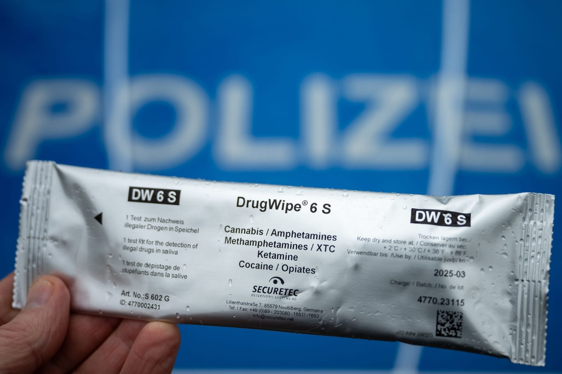 Verkehrskontrolle - Schnelltest zur Erkennung von Drogenkonsum