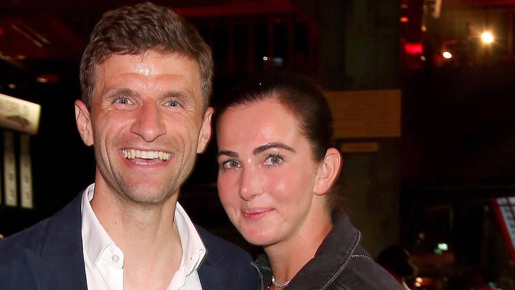 Thomas und Lisa Müller: Der Fußballer und die Reiterin sind seit 2009 verheiratet.