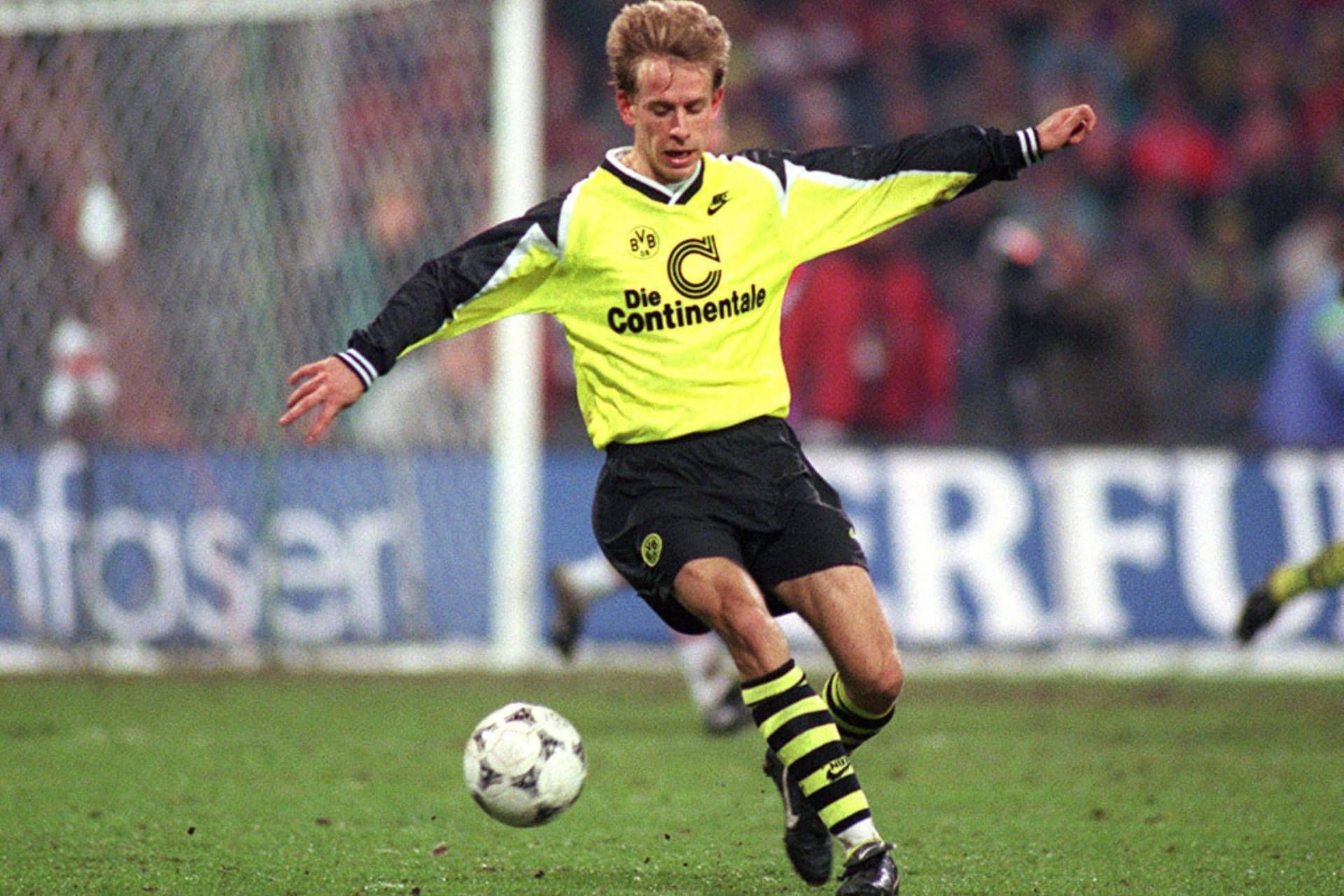 Jörg Heinrich bei einem Spiel des BVB im Jahr 1996.