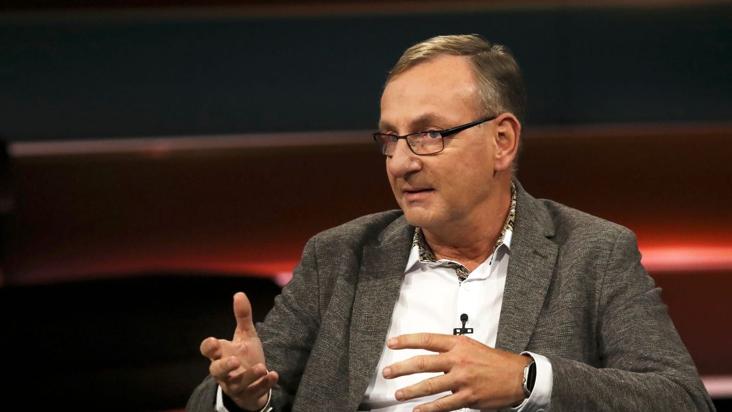 "Arche"-Gründer Bernd Siggelkow in einer TV-Show (Archivfoto): Er beobachtet eine "erhöhte Gewaltbereitschaft" unter der Berliner Jugend.