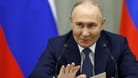 Wladimir Putin: Der russische Präsident will mit einer Militärparade in Moskau zeigen, dass es sein Land international nicht isoliert ist.