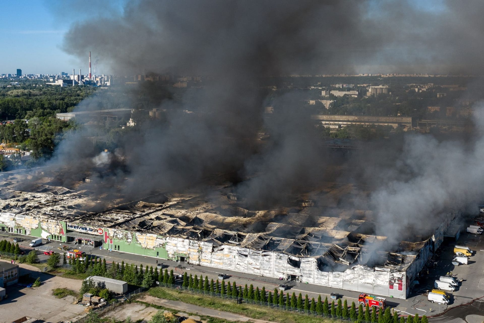 Großbrand in Einkaufszentrum