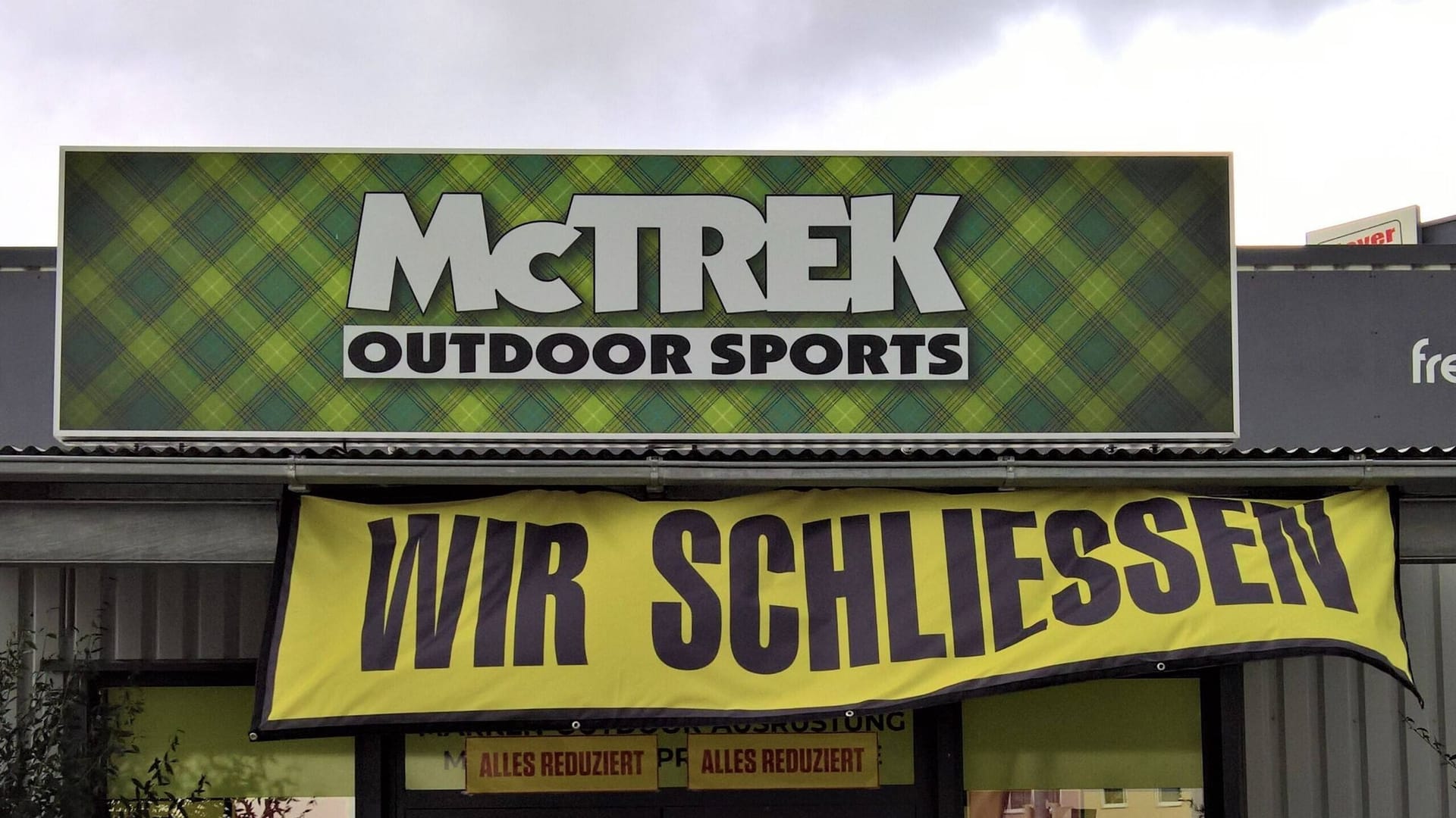 Filiale von McTrek: Der Händler für Outdoorkleidung ist pleite.