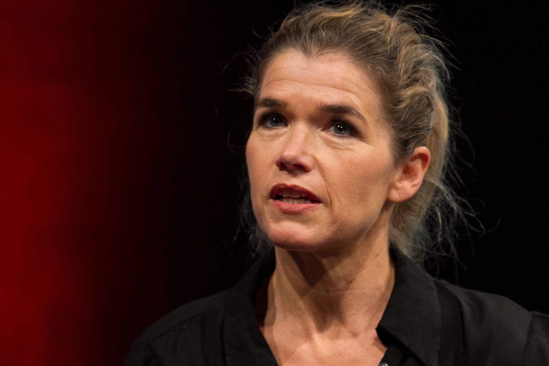 Anke Engelke: Sie ist Comedian, Schauspielerin, Moderatorin und Synchronsprecherin, dabei aber vor allem entwaffnend ehrlich.