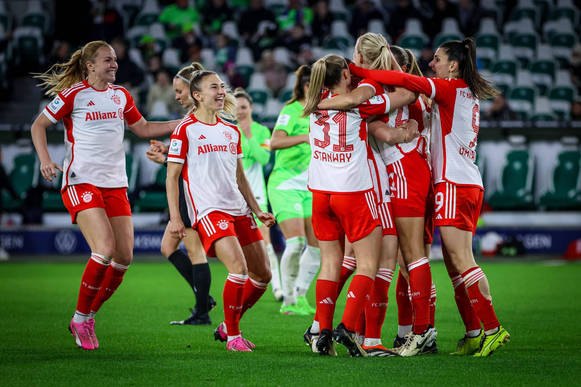 Frauen-Bundesliga: Die Münchnerinnen fertigten Wolfsburg mit 4:0 am 23. März 2024 ab.