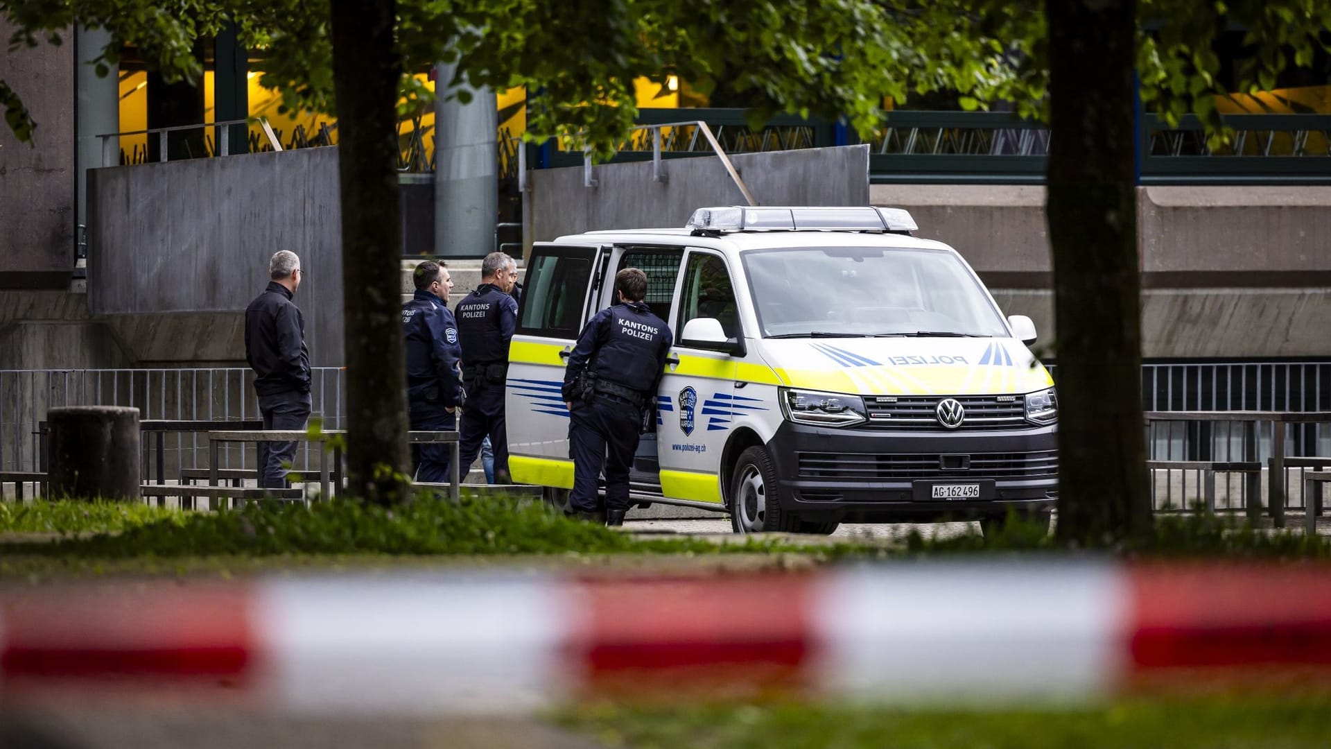 Großeinsatz der Schweizer Polizei