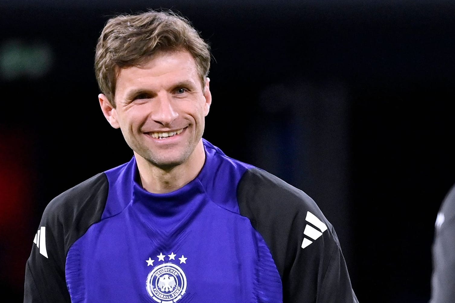 Thomas Müller: Der Routinier ließ sich etwas Besonderes einfallen.