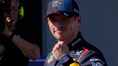 Verstappen zeigt Formel-1-Fan den Stinkefinger