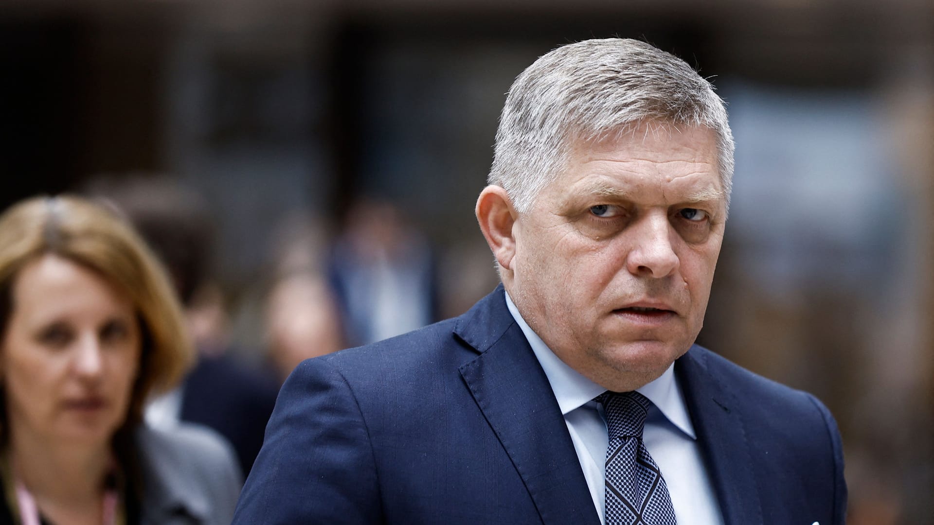 Der slowakische Regierungschef Robert Fico: Nach dem Attentat auf ihn schwebte der Politiker zunächst in Lebensgefahr.