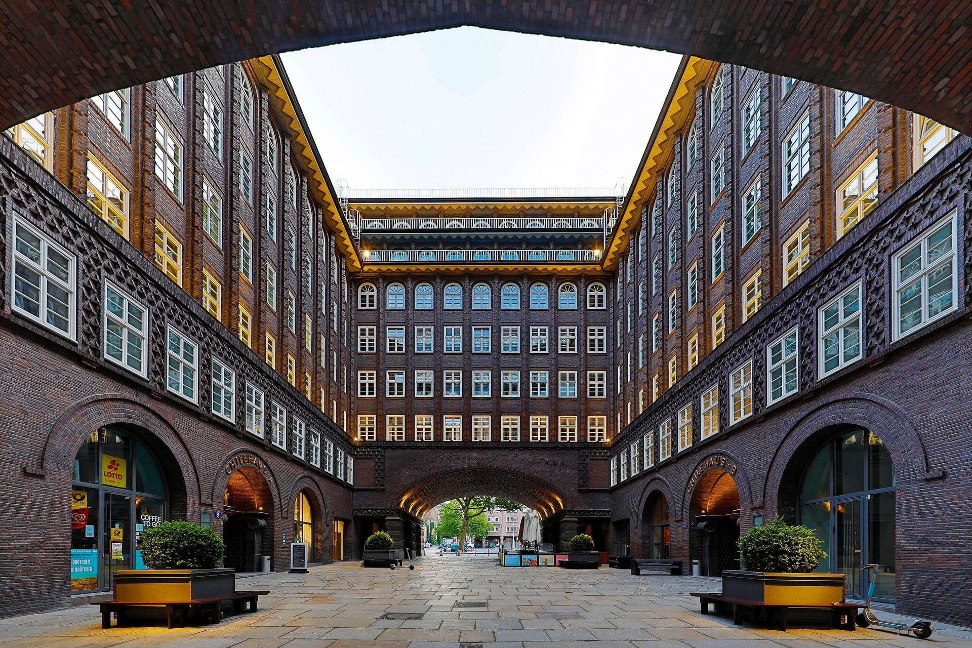 Das Chilehaus wurde 2015 zusammen mit dem Kontorhausviertel in die Liste des UNESCO-Welterbes aufgenommen.