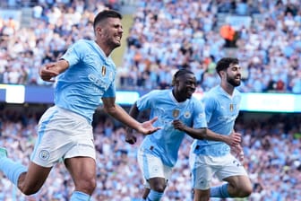 Manchester City feiert: Rodri (l.) war mit einem Tor am Sieg beteiligt.