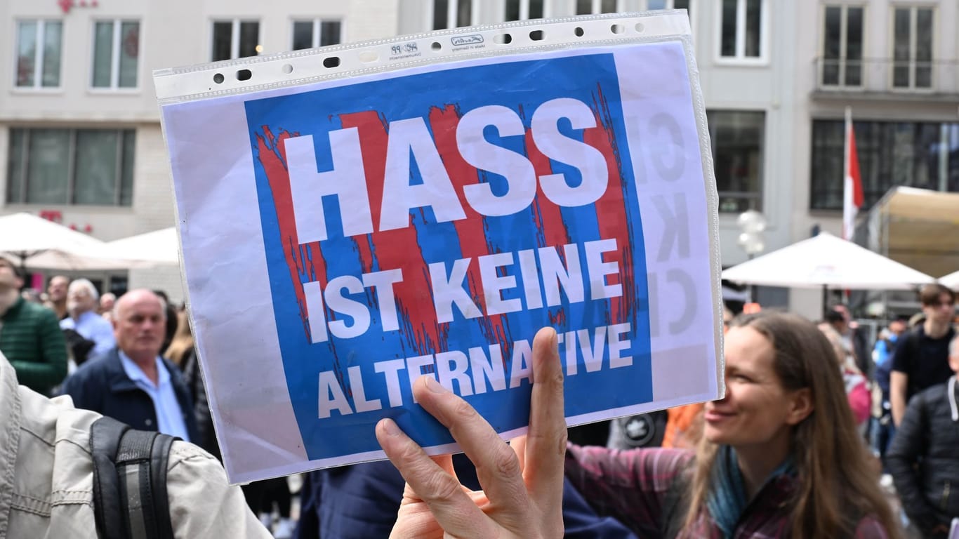 Demonstranten in München: "Hass ist keine Alternative"