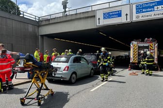 Am Freitagnachmittag ist es im Stadtgebiet innerhalb kurzer Zeit zu mehreren schweren Verkehrsunfällen gekommen. Mehrere Personen wurden dabei verletzt.