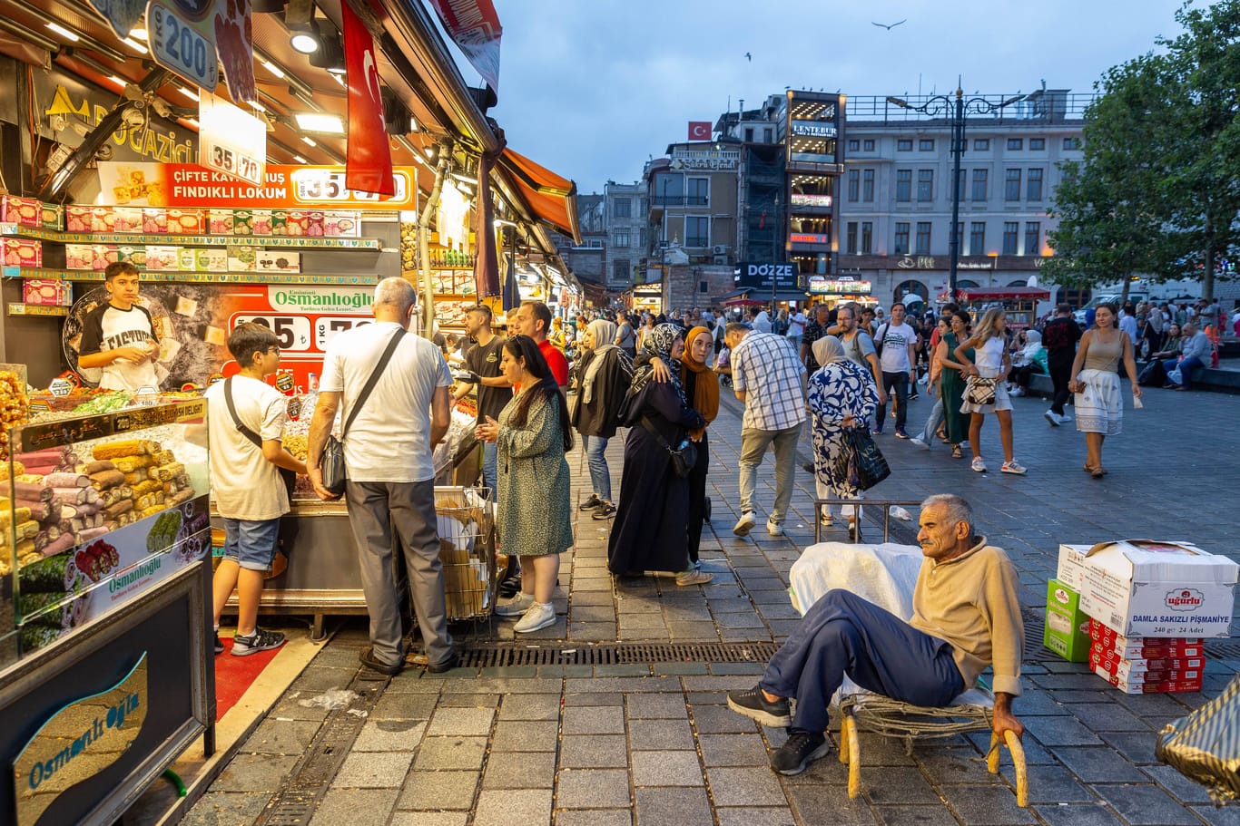 Der Istanbuler Stadtbezirk Üsküdar: Hier fielen am Donnerstag Schüsse in einem Café.
