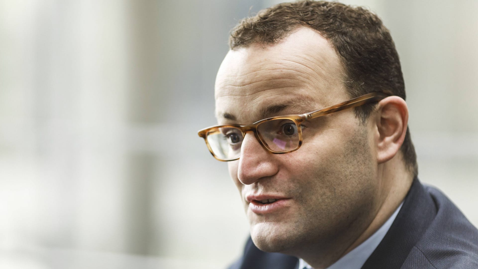 Jens Spahn: Der CDU-Politiker muss sich von seinem Vater verabschieden.