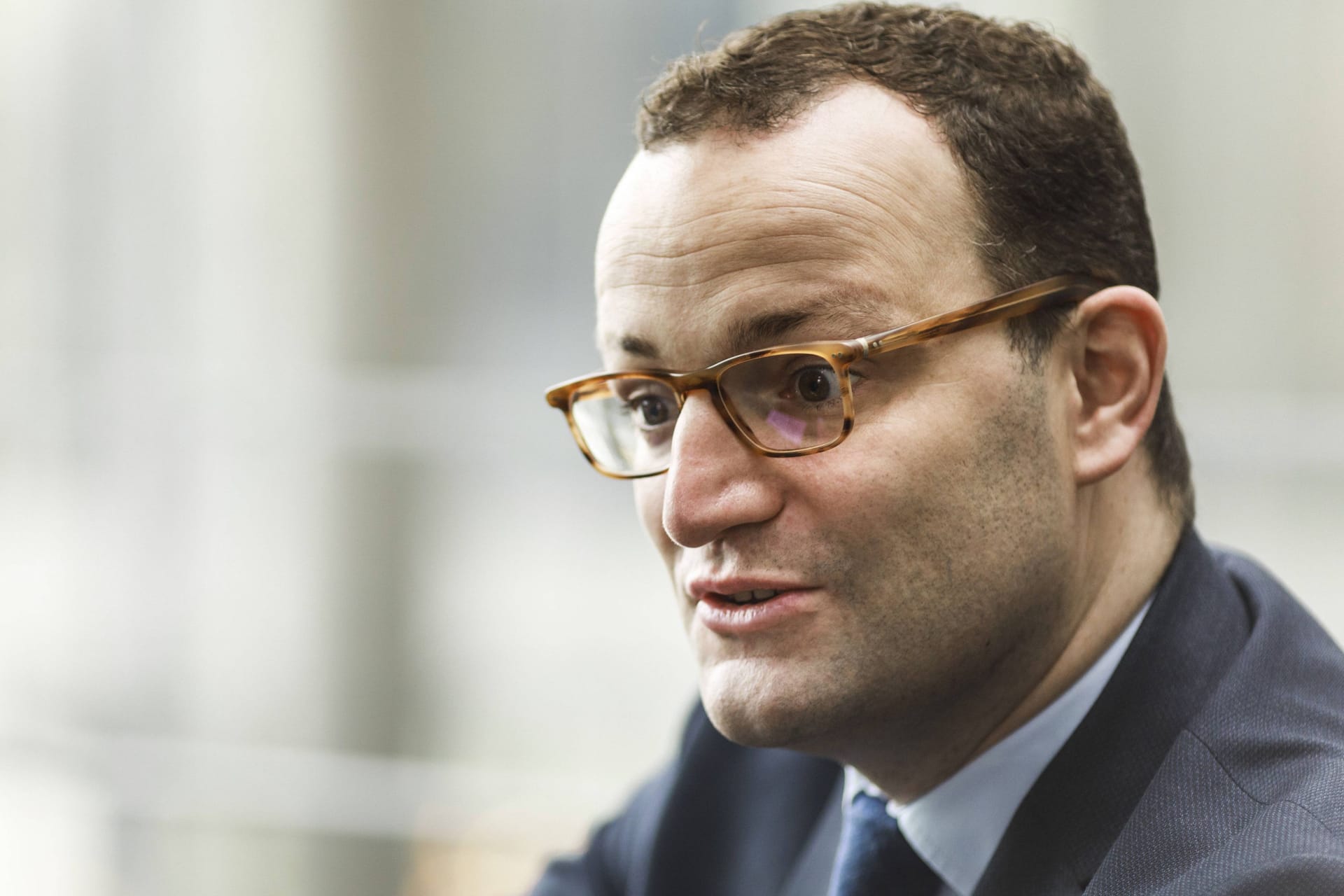 Jens Spahn: Der CDU-Politiker muss sich von seinem Vater verabschieden.