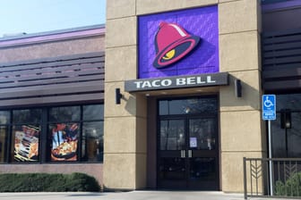Eine Taco-Bell-Filiale in Tulare County im US-Bundesstaat Kalifornien: Die beliebte Fastfood-Kette eröffnet erstmals Standorte in Berlin.