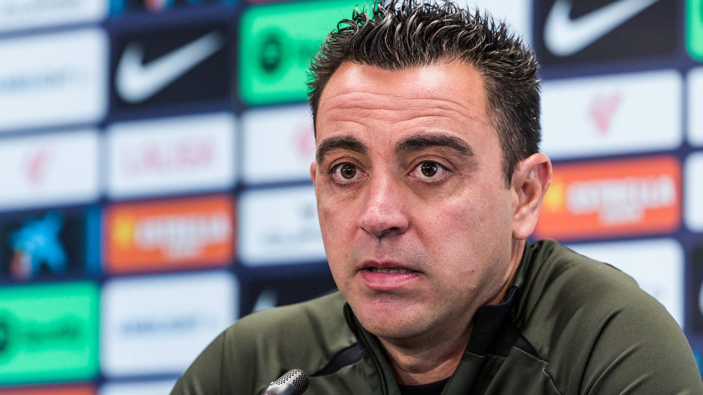 Xavi auf einer Barcelona-Pressekonferenz: Verhängnisvolle Kritik.